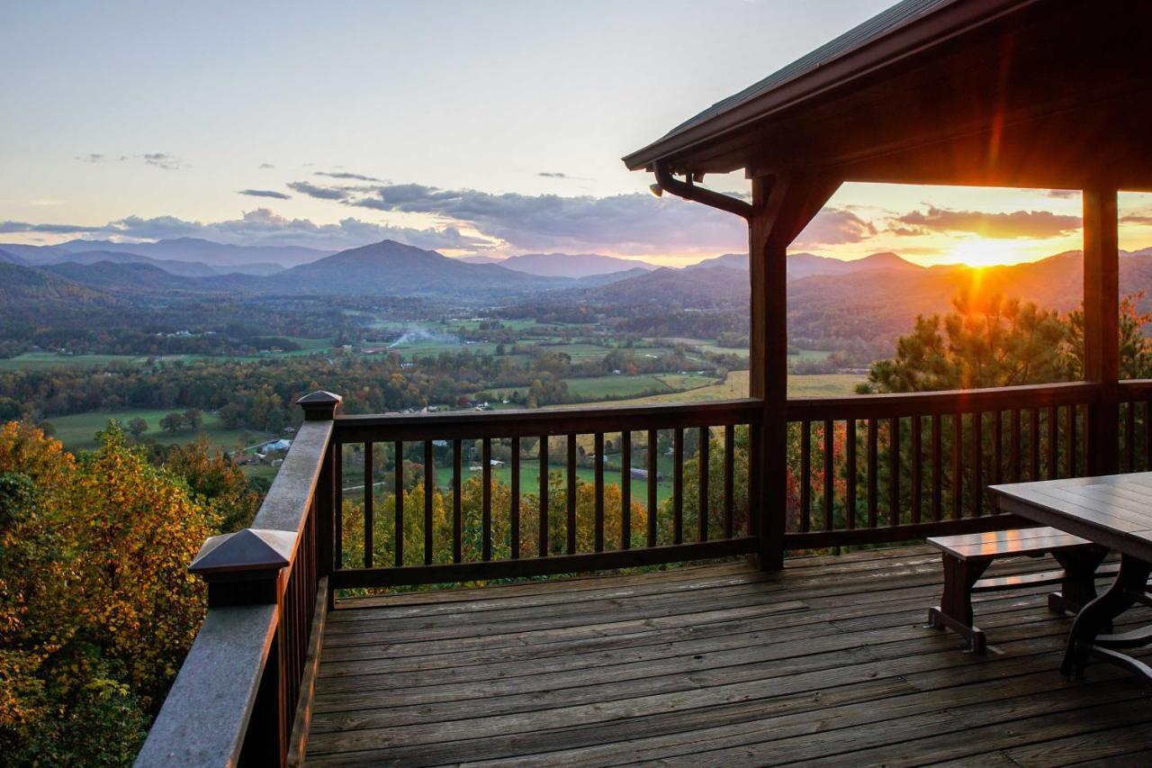 Smoky Mountain Retreat With Hot Tub, Arcade Games Vila Pigeon Forge Exterior foto