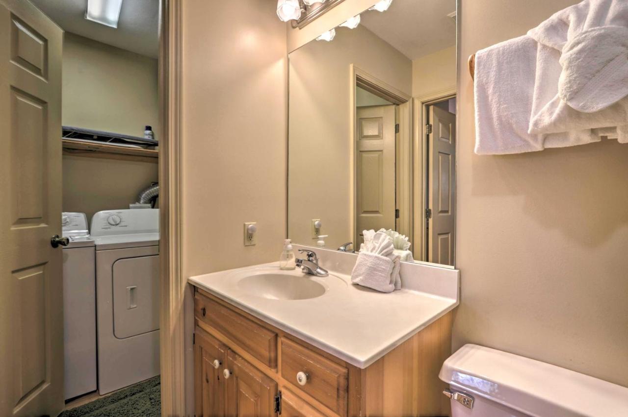 Smoky Mountain Retreat With Hot Tub, Arcade Games Vila Pigeon Forge Exterior foto